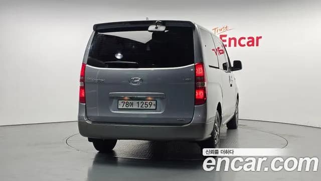 2017 Hyundai Grand Starex 4WD 12-Seater Wagon Sold VIN KMJWA37KDHU895236 – photo 17 2017 Hyundai Grand Starex 4WD 12-Seater Wagon Sold VIN KMJWA37KDHU895236 – photo 17