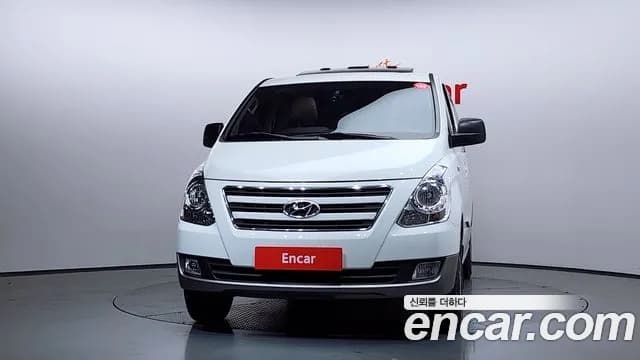 2018 Hyundai Grand Starex 4WD 11-Seater Wagon Sold VIN KMJWA37KDJU936922 – rear exterior 2018 Hyundai Grand Starex 4WD 11-Seater Wagon Sold VIN KMJWA37KDJU936922 – rear exterior