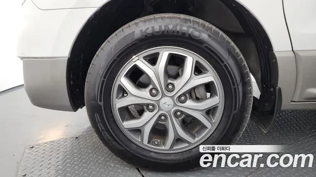 2018 Hyundai Grand Starex 4WD 11-Seater Wagon Sold VIN KMJWA37KDJU936922 – undercarriage 2018 Hyundai Grand Starex 4WD 11-Seater Wagon Sold VIN KMJWA37KDJU936922 – undercarriage