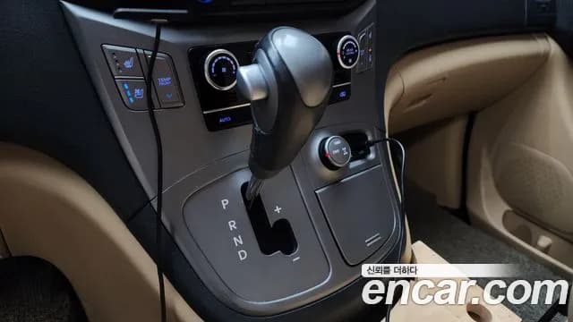2018 Hyundai Grand Starex 4WD 11-Seater Wagon Sold VIN KMJWA37KDJU936922 – photo 13 2018 Hyundai Grand Starex 4WD 11-Seater Wagon Sold VIN KMJWA37KDJU936922 – photo 13