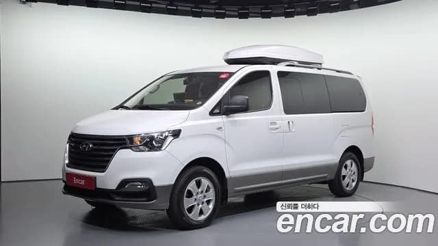 2019 Hyundai The New Grand Starex 4WD Camping car Sold VIN KMJWA37KDKU017075 – side profile 2019 Hyundai The New Grand Starex 4WD Camping car Sold VIN KMJWA37KDKU017075 – side profile