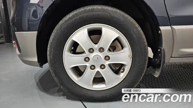 2019 Hyundai The New Grand Starex 4WD Wagon 11-Seater Sold VIN KMJWA37KDKU040555 – engine bay 2019 Hyundai The New Grand Starex 4WD Wagon 11-Seater Sold VIN KMJWA37KDKU040555 – engine bay