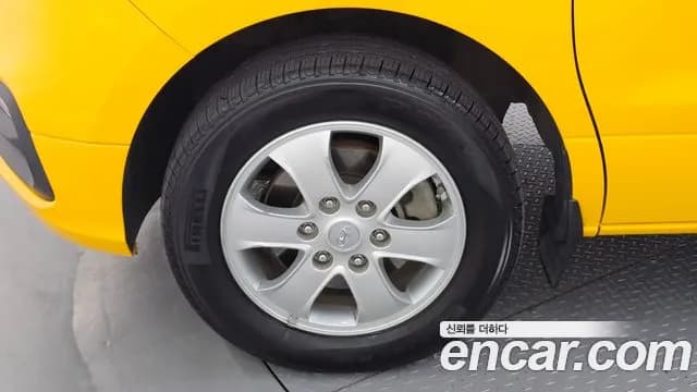 2020 Hyundai The New Grand Starex 4WD School Bus Sold VIN KMJWA37KDLU132316 – engine bay 2020 Hyundai The New Grand Starex 4WD School Bus Sold VIN KMJWA37KDLU132316 – engine bay