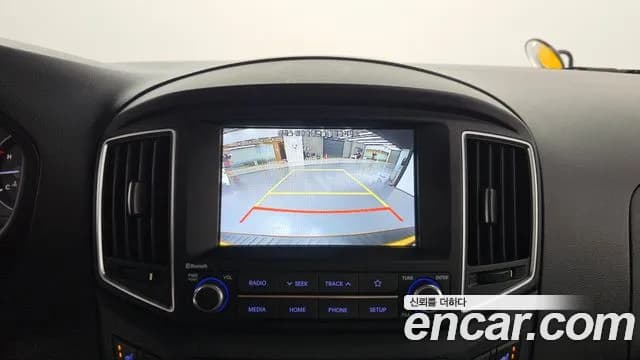 2020 Hyundai The New Grand Starex 4WD School Bus Sold VIN KMJWA37KDLU132316 – trunk area 2020 Hyundai The New Grand Starex 4WD School Bus Sold VIN KMJWA37KDLU132316 – trunk area