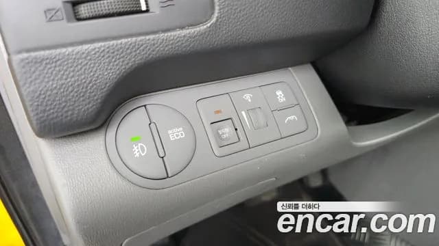 2020 Hyundai The New Grand Starex 4WD School Bus Sold VIN KMJWA37KDLU132316 – photo 20 2020 Hyundai The New Grand Starex 4WD School Bus Sold VIN KMJWA37KDLU132316 – photo 20
