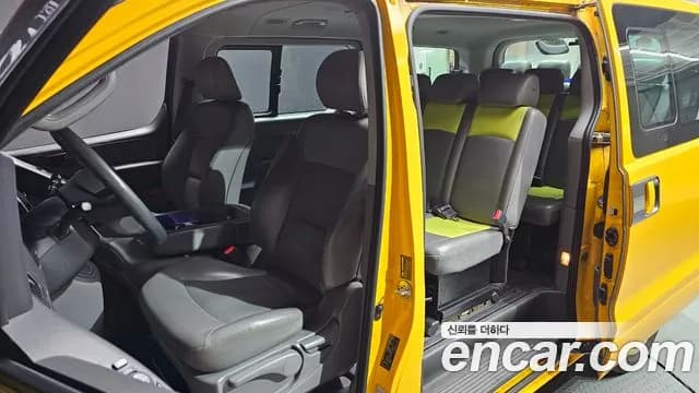 2021 Hyundai The New Grand Starex 4WD School Bus Sold VIN KMJWA37KDMU159291 – dashboard 2021 Hyundai The New Grand Starex 4WD School Bus Sold VIN KMJWA37KDMU159291 – dashboard