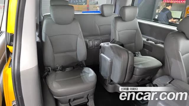 2019 Hyundai The New Grand Starex School Bus LPi Sold VIN KMJWA37TBKU001886 – photo 23 2019 Hyundai The New Grand Starex School Bus LPi Sold VIN KMJWA37TBKU001886 – photo 23