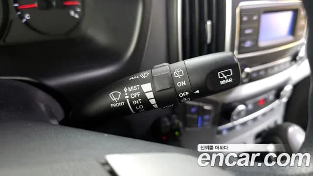 2019 Hyundai The New Grand Starex School Bus LPi Sold VIN KMJWA37TBKU045447 – photo 18 2019 Hyundai The New Grand Starex School Bus LPi Sold VIN KMJWA37TBKU045447 – photo 18