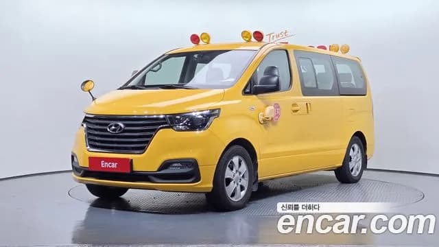 2020 Hyundai The New Grand Starex School Bus LPi Sold VIN KMJWA37TBLU133380 – side profile 2020 Hyundai The New Grand Starex School Bus LPi Sold VIN KMJWA37TBLU133380 – side profile