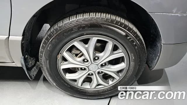 2018 Hyundai Grand Starex 4WD Camping car Sold VIN KMJWS37KDJU926996 – undercarriage 2018 Hyundai Grand Starex 4WD Camping car Sold VIN KMJWS37KDJU926996 – undercarriage