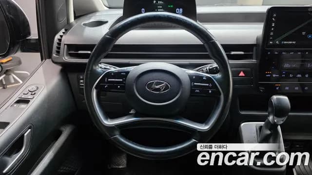2022 Hyundai Staria Tourer 11-Seater Sold VIN KMJYB371BNU003755 – interior seats 2022 Hyundai Staria Tourer 11-Seater Sold VIN KMJYB371BNU003755 – interior seats