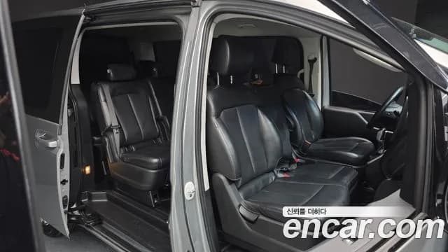 2022 Hyundai Staria Tourer 11-Seater Sold VIN KMJYB371BNU003755 – exterior detail 2022 Hyundai Staria Tourer 11-Seater Sold VIN KMJYB371BNU003755 – exterior detail