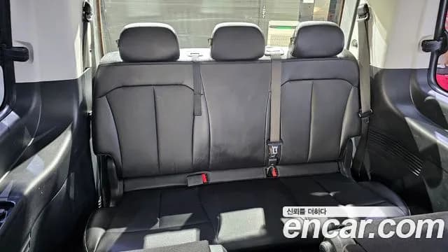 2023 Hyundai Staria Tourer 11-Seater Sold VIN KMJYB371BPU109022 – photo 20 2023 Hyundai Staria Tourer 11-Seater Sold VIN KMJYB371BPU109022 – photo 20