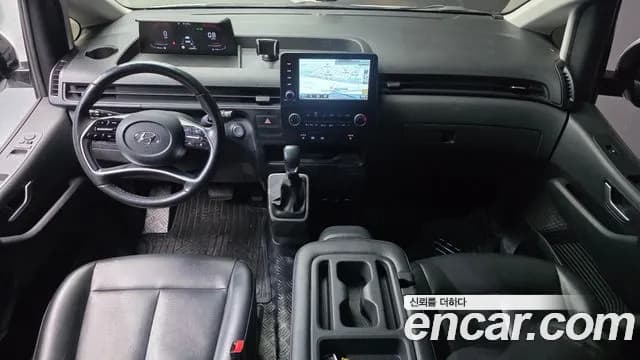 2022 Hyundai Staria 4WD Tourer 11-Seater Sold VIN KMJYB371DNU036109 – side profile 2022 Hyundai Staria 4WD Tourer 11-Seater Sold VIN KMJYB371DNU036109 – side profile