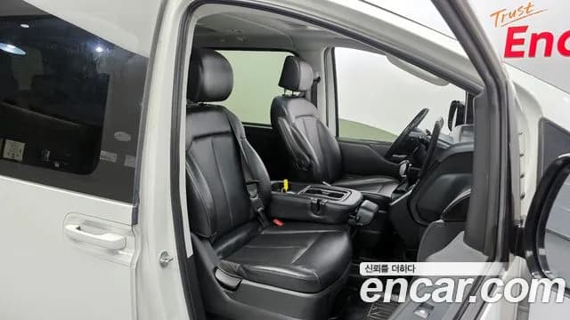 2022 Hyundai Staria 4WD Tourer 11-Seater Sold VIN KMJYB371DNU066135 – photo 17 2022 Hyundai Staria 4WD Tourer 11-Seater Sold VIN KMJYB371DNU066135 – photo 17