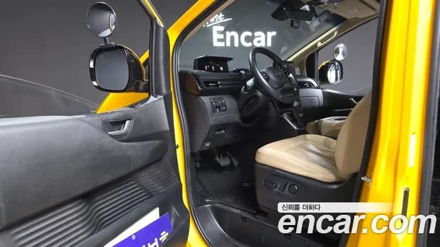 2022 Hyundai Staria L3.5 Kinder Safety Car Sold VIN KMJYB373BNU015581 – engine bay 2022 Hyundai Staria L3.5 Kinder Safety Car Sold VIN KMJYB373BNU015581 – engine bay