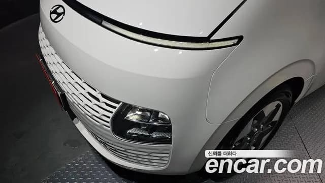 2022 Hyundai Staria L3.5 Tourer 11-Seater Sold VIN KMJYB373BNU051283 – rear exterior 2022 Hyundai Staria L3.5 Tourer 11-Seater Sold VIN KMJYB373BNU051283 – rear exterior