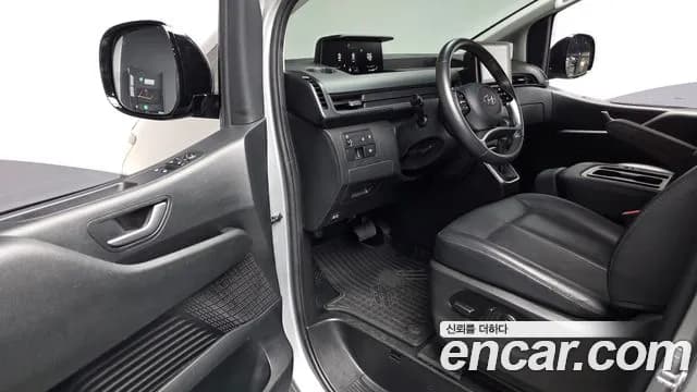 2023 Hyundai Staria L3.5 Tourer 11-Seater Sold VIN KMJYB373BPU117721 – interior seats 2023 Hyundai Staria L3.5 Tourer 11-Seater Sold VIN KMJYB373BPU117721 – interior seats