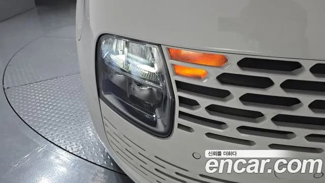 2024 Hyundai Staria L3.5 Tourer 11-Seater Sold VIN KMJYB373BRU162675 – interior seats 2024 Hyundai Staria L3.5 Tourer 11-Seater Sold VIN KMJYB373BRU162675 – interior seats