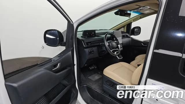 2024 Hyundai Staria L3.5 Tourer 11-Seater Sold VIN KMJYB373BRU171681 – photo 16 2024 Hyundai Staria L3.5 Tourer 11-Seater Sold VIN KMJYB373BRU171681 – photo 16