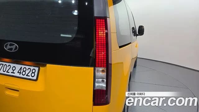 2025 Hyundai Staria L3.5 Kinder Safety Car Sold VIN KMJYB373BSU218776 – photo 11 2025 Hyundai Staria L3.5 Kinder Safety Car Sold VIN KMJYB373BSU218776 – photo 11