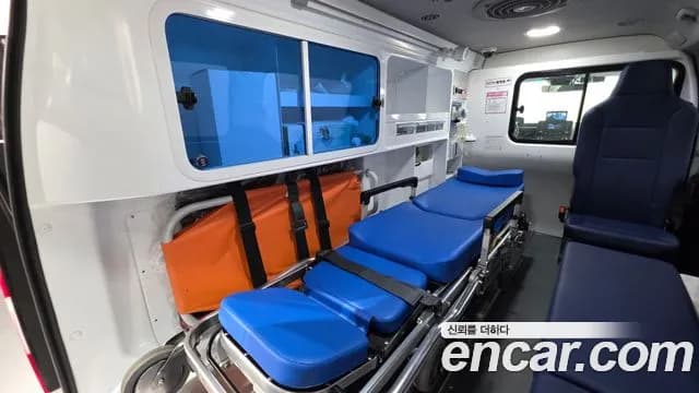 2024 Hyundai Staria Ambulance Sold VIN KMJYS371BRU173393 – exterior detail 2024 Hyundai Staria Ambulance Sold VIN KMJYS371BRU173393 – exterior detail