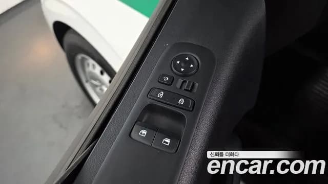 2024 Hyundai Staria Ambulance Sold VIN KMJYS371BRU173393 – photo 29 2024 Hyundai Staria Ambulance Sold VIN KMJYS371BRU173393 – photo 29