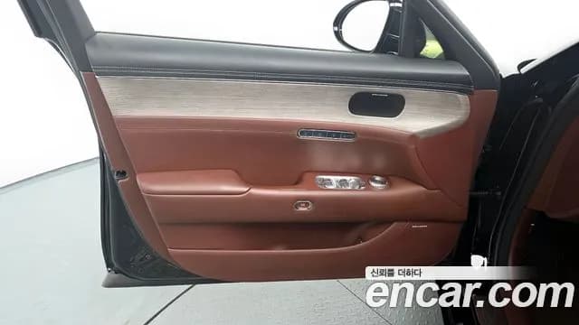 2022 Genesis G90 (RS4) Gasoline 3.5 Turbo 2WD Sold VIN KMTFA41DBNU011510 – front exterior 2022 Genesis G90 (RS4) Gasoline 3.5 Turbo 2WD Sold VIN KMTFA41DBNU011510 – front exterior