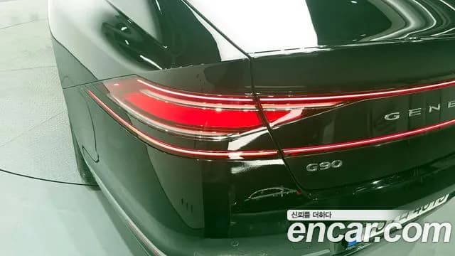 2022 Genesis G90 (RS4) Gasoline 3.5 Turbo 2WD Sold VIN KMTFA41DBNU011510 – trunk area 2022 Genesis G90 (RS4) Gasoline 3.5 Turbo 2WD Sold VIN KMTFA41DBNU011510 – trunk area
