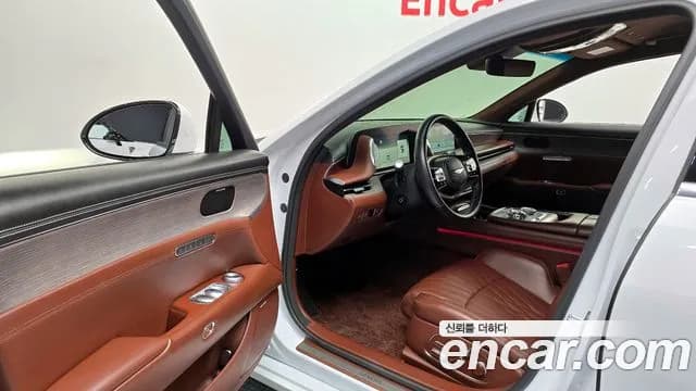 2022 Genesis G90 (RS4) Gasoline 3.5 Turbo 2WD Sold VIN KMTFA41DBNU013854 – trunk area 2022 Genesis G90 (RS4) Gasoline 3.5 Turbo 2WD Sold VIN KMTFA41DBNU013854 – trunk area