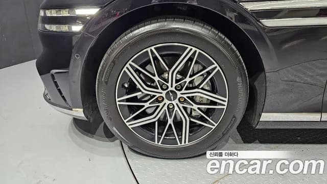 2023 Genesis G90 (RS4) Gasoline 3.5 Turbo 2WD Sold VIN KMTFA41DBPU026090 – trunk area 2023 Genesis G90 (RS4) Gasoline 3.5 Turbo 2WD Sold VIN KMTFA41DBPU026090 – trunk area