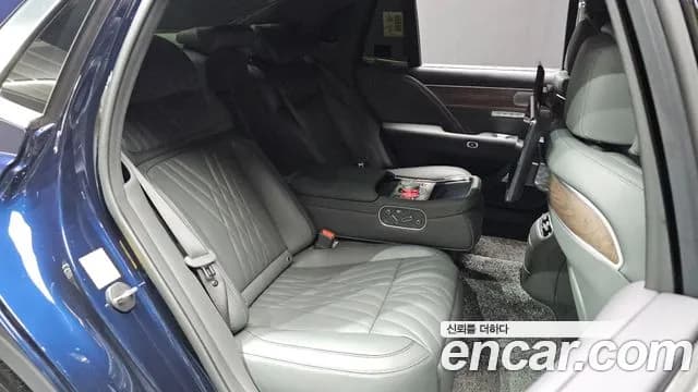 2022 Genesis G90 (RS4) Gasoline 3.5 Turbo AWD Sold VIN KMTFA41DDNU003252 – rear exterior 2022 Genesis G90 (RS4) Gasoline 3.5 Turbo AWD Sold VIN KMTFA41DDNU003252 – rear exterior
