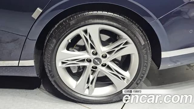 2022 Genesis G90 (RS4) Gasoline 3.5 Turbo AWD Sold VIN KMTFA41DDNU003252 – photo 14 2022 Genesis G90 (RS4) Gasoline 3.5 Turbo AWD Sold VIN KMTFA41DDNU003252 – photo 14