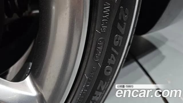 2022 Genesis G90 (RS4) Gasoline 3.5 Turbo AWD Sold VIN KMTFA41DDNU003961 – exterior detail 2022 Genesis G90 (RS4) Gasoline 3.5 Turbo AWD Sold VIN KMTFA41DDNU003961 – exterior detail