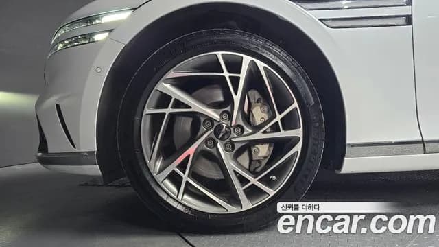 2022 Genesis G90 (RS4) Gasoline 3.5 Turbo AWD Sold VIN KMTFA41DDNU004252 – engine bay 2022 Genesis G90 (RS4) Gasoline 3.5 Turbo AWD Sold VIN KMTFA41DDNU004252 – engine bay