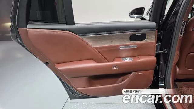 2022 Genesis G90 (RS4) Gasoline 3.5 Turbo AWD Sold VIN KMTFA41DDNU004279 – undercarriage 2022 Genesis G90 (RS4) Gasoline 3.5 Turbo AWD Sold VIN KMTFA41DDNU004279 – undercarriage