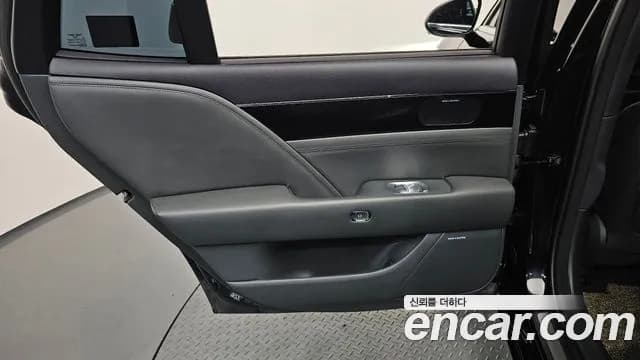 2022 Genesis G90 (RS4) Gasoline 3.5 Turbo AWD Sold VIN KMTFA41DDNU004669 – front exterior 2022 Genesis G90 (RS4) Gasoline 3.5 Turbo AWD Sold VIN KMTFA41DDNU004669 – front exterior