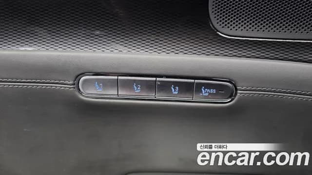 2022 Genesis G90 (RS4) Gasoline 3.5 Turbo AWD Sold VIN KMTFA41DDNU004669 – photo 31 2022 Genesis G90 (RS4) Gasoline 3.5 Turbo AWD Sold VIN KMTFA41DDNU004669 – photo 31