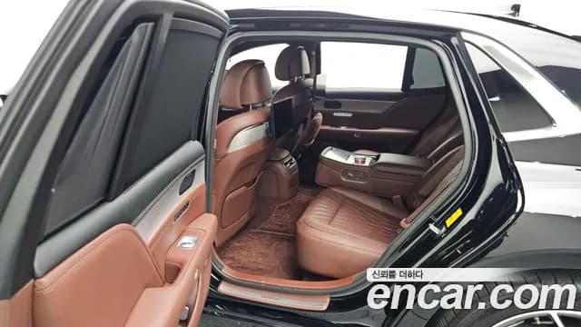 2022 Genesis G90 (RS4) Gasoline 3.5 Turbo AWD Sold VIN KMTFA41DDNU004670 – photo 12 2022 Genesis G90 (RS4) Gasoline 3.5 Turbo AWD Sold VIN KMTFA41DDNU004670 – photo 12