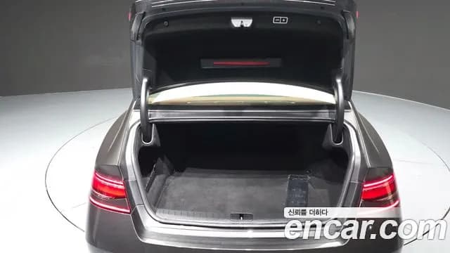 2022 Genesis G90 (RS4) Gasoline 3.5 Turbo AWD Sold VIN KMTFA41DDNU008438 – dashboard 2022 Genesis G90 (RS4) Gasoline 3.5 Turbo AWD Sold VIN KMTFA41DDNU008438 – dashboard