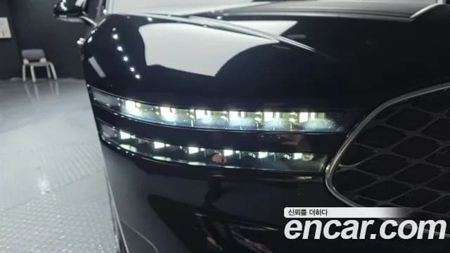 2022 Genesis G90 (RS4) Gasoline 3.5 Turbo AWD Sold VIN KMTFA41DDNU009018 – undercarriage 2022 Genesis G90 (RS4) Gasoline 3.5 Turbo AWD Sold VIN KMTFA41DDNU009018 – undercarriage