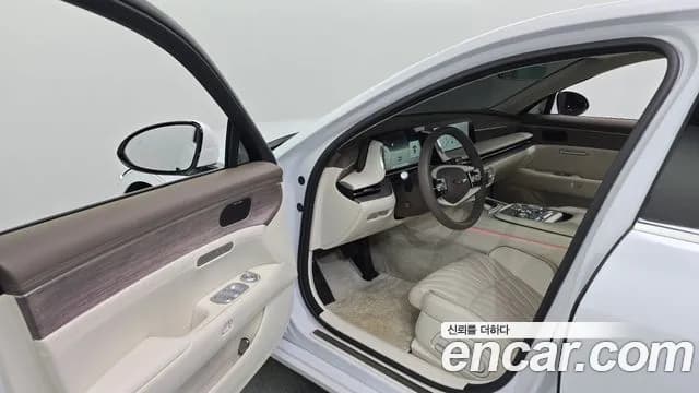 2022 Genesis G90 (RS4) Gasoline 3.5 Turbo AWD Sold VIN KMTFA41DDNU009594 – engine bay 2022 Genesis G90 (RS4) Gasoline 3.5 Turbo AWD Sold VIN KMTFA41DDNU009594 – engine bay