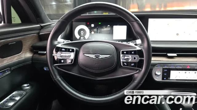 2022 Genesis G90 (RS4) Gasoline 3.5 Turbo AWD Sold VIN KMTFA41DDNU009864 – exterior detail 2022 Genesis G90 (RS4) Gasoline 3.5 Turbo AWD Sold VIN KMTFA41DDNU009864 – exterior detail