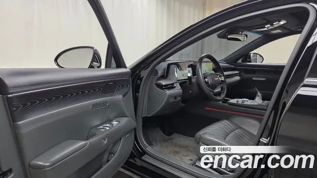 2022 Genesis G90 (RS4) Gasoline 3.5 Turbo AWD Sold VIN KMTFA41DDNU014704 – front exterior 2022 Genesis G90 (RS4) Gasoline 3.5 Turbo AWD Sold VIN KMTFA41DDNU014704 – front exterior