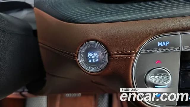 2022 Genesis G90 (RS4) Gasoline 3.5 Turbo AWD Sold VIN KMTFA41DDNU015720 – undercarriage 2022 Genesis G90 (RS4) Gasoline 3.5 Turbo AWD Sold VIN KMTFA41DDNU015720 – undercarriage