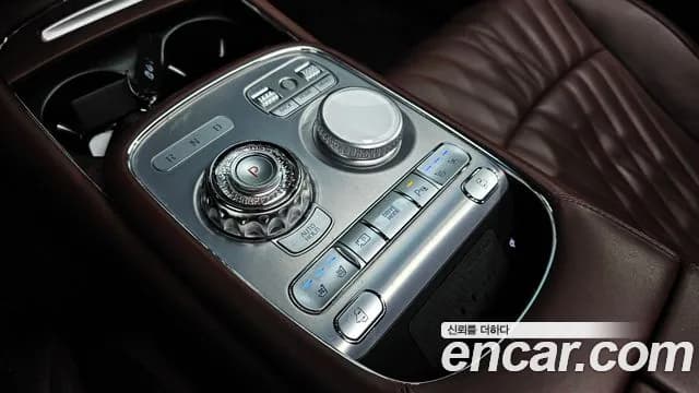 2022 Genesis G90 (RS4) Gasoline 3.5 Turbo AWD Sold VIN KMTFA41DDNU017157 – trunk area 2022 Genesis G90 (RS4) Gasoline 3.5 Turbo AWD Sold VIN KMTFA41DDNU017157 – trunk area