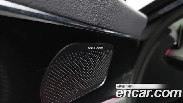 2022 Genesis G90 (RS4) Gasoline 3.5 Turbo AWD Sold VIN KMTFA41DDNU017789 – photo 14 2022 Genesis G90 (RS4) Gasoline 3.5 Turbo AWD Sold VIN KMTFA41DDNU017789 – photo 14