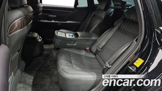 2023 Genesis G90 (RS4) Gasoline 3.5 Turbo AWD Sold VIN KMTFA41DDPU018774 – front exterior 2023 Genesis G90 (RS4) Gasoline 3.5 Turbo AWD Sold VIN KMTFA41DDPU018774 – front exterior