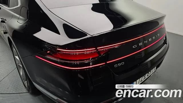 2023 Genesis G90 (RS4) Gasoline 3.5 Turbo AWD Sold VIN KMTFA41DDPU018774 – side profile 2023 Genesis G90 (RS4) Gasoline 3.5 Turbo AWD Sold VIN KMTFA41DDPU018774 – side profile