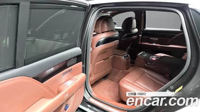 2023 Genesis G90 (RS4) Gasoline 3.5 Turbo AWD Sold VIN KMTFA41DDPU023889 – front exterior 2023 Genesis G90 (RS4) Gasoline 3.5 Turbo AWD Sold VIN KMTFA41DDPU023889 – front exterior